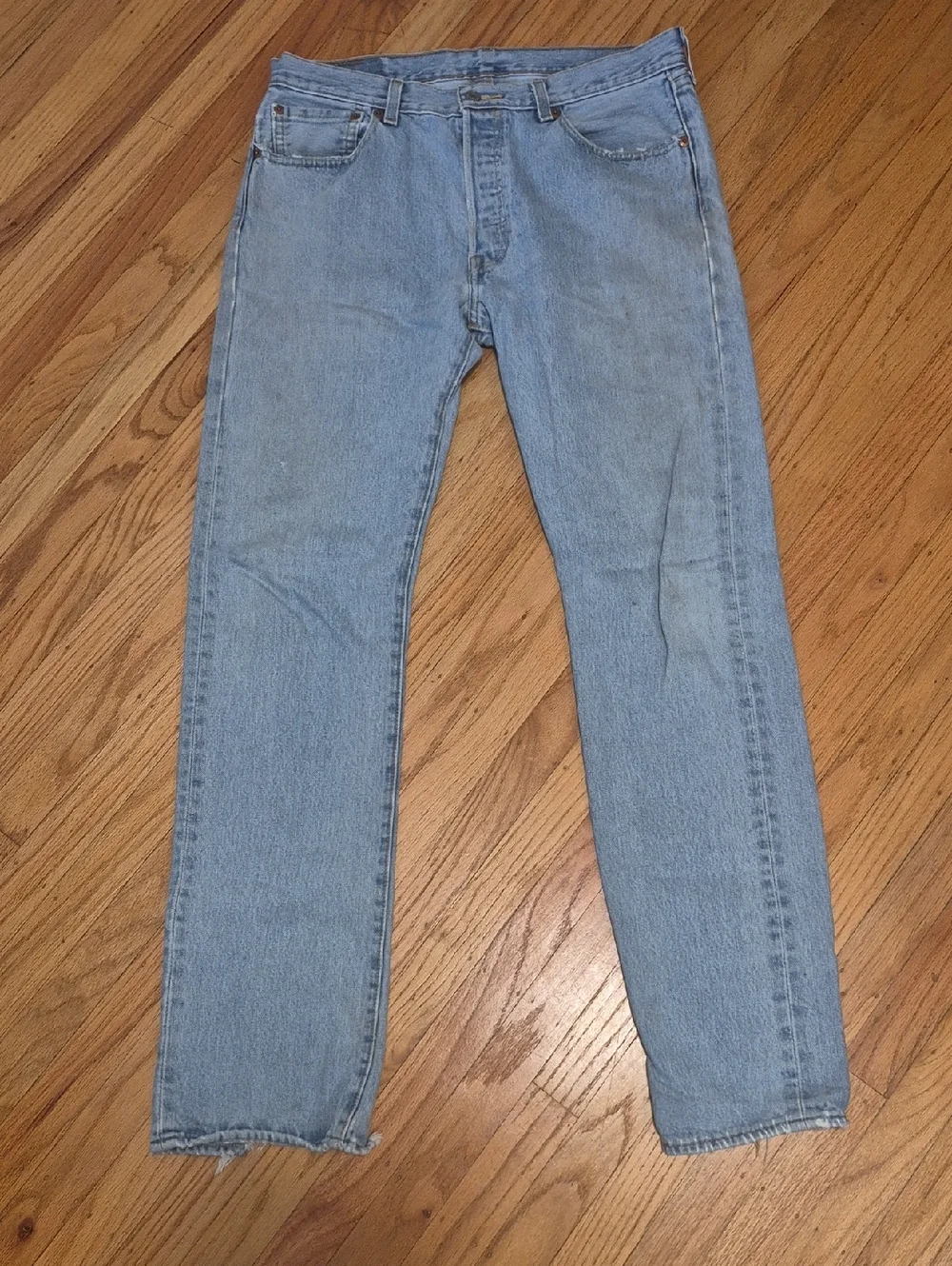 Levis 501 Faded Jeans Mens Sz 33x34 Button Fly Straight Leg Vintage